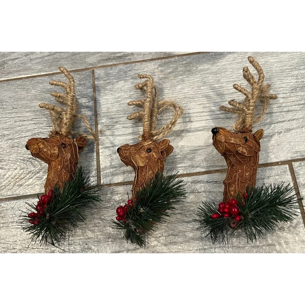 3 Reindeer head Christmas‎ ornaments holiday Natural Deer Mount Rustic Wood Pine